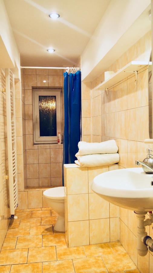 Cozy Apartment At River Labe Near Center And Train Usti nad Labem Bagian luar foto